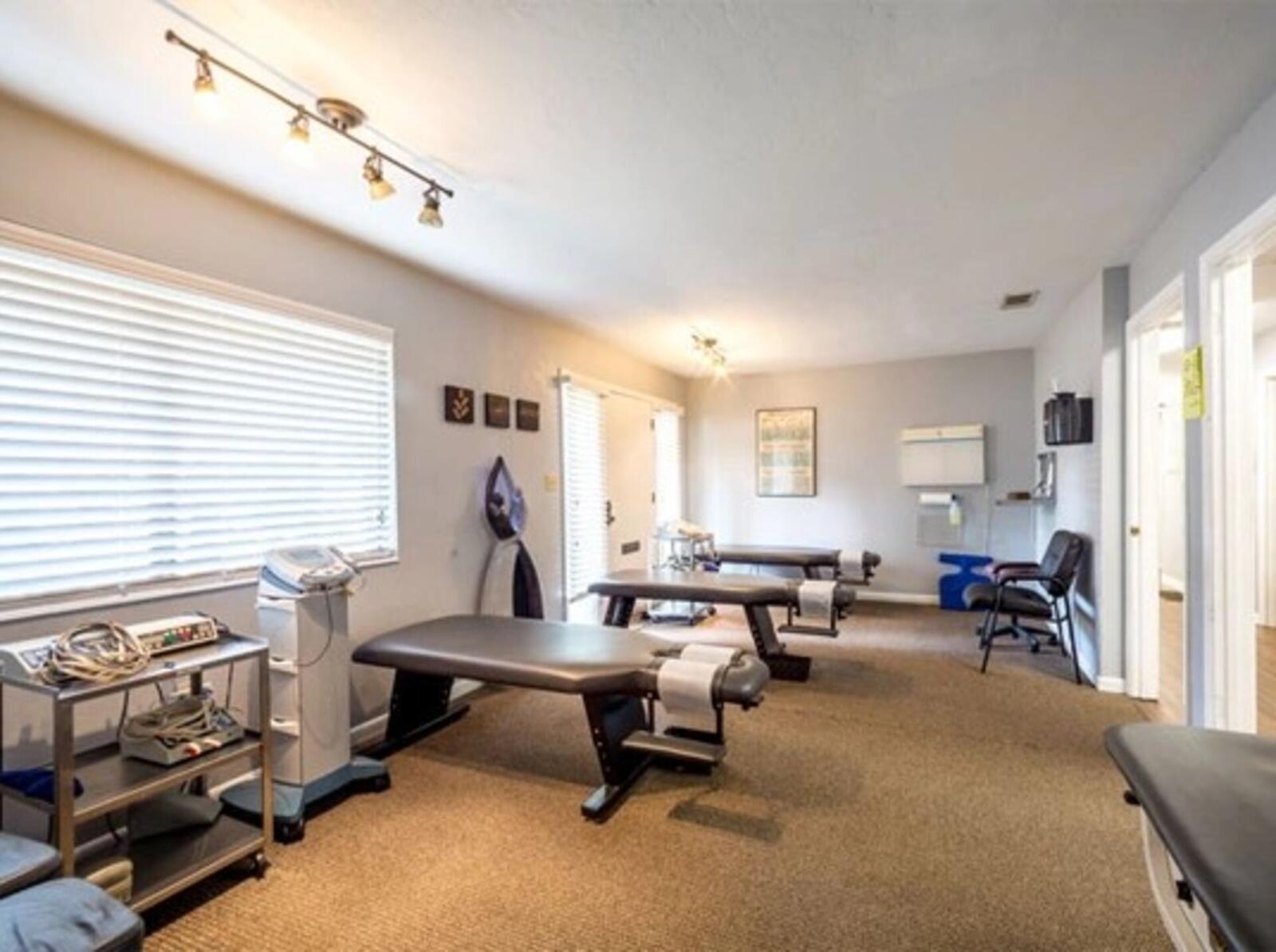 Chiropractic treatment at University Physical Medicine